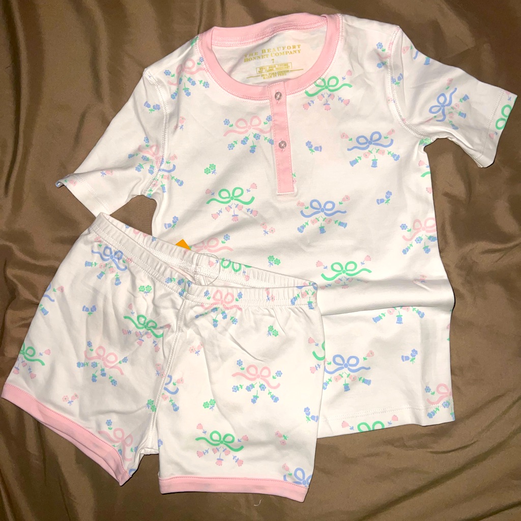 The Beaufort Bonnet Company Grandmillenial Esque Pajama Set Nwt